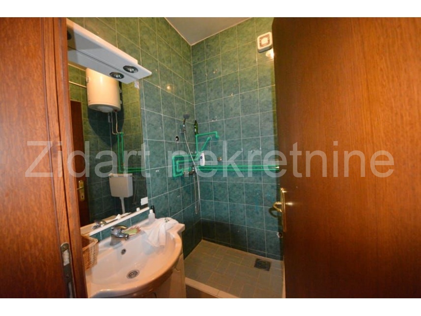 Квартира, 1184 м², 278 000$ — FAKTOR